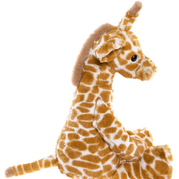 Gilbert-Giraffe-Standard-2